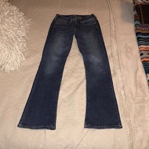 Boot cut jeans